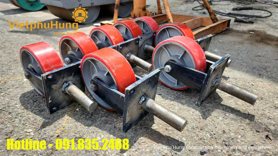 bánh xe d200 dùng giàn giáo