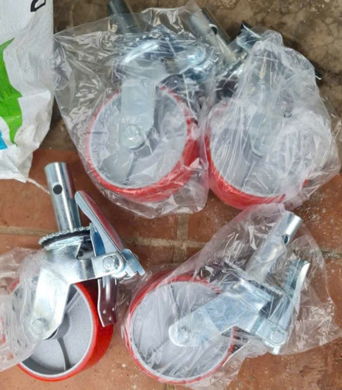 bánh xe giàn giáo tốt